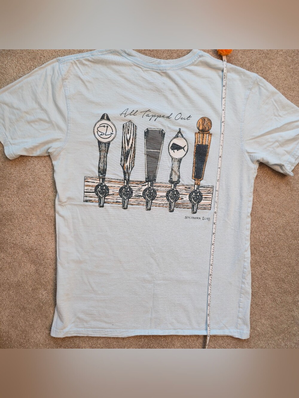 Southern Lure "All Tapped Out" short sleeve graphic t-shirt M